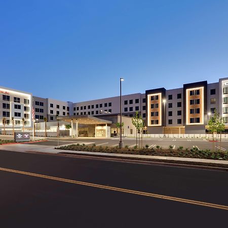 Hampton Inn By Hilton Irvine Spectrum Лейк Форест Екстериор снимка